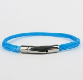 New First Ever Recyled Bracelets Made from Ghost Fishing Nets Recovered in Dorset